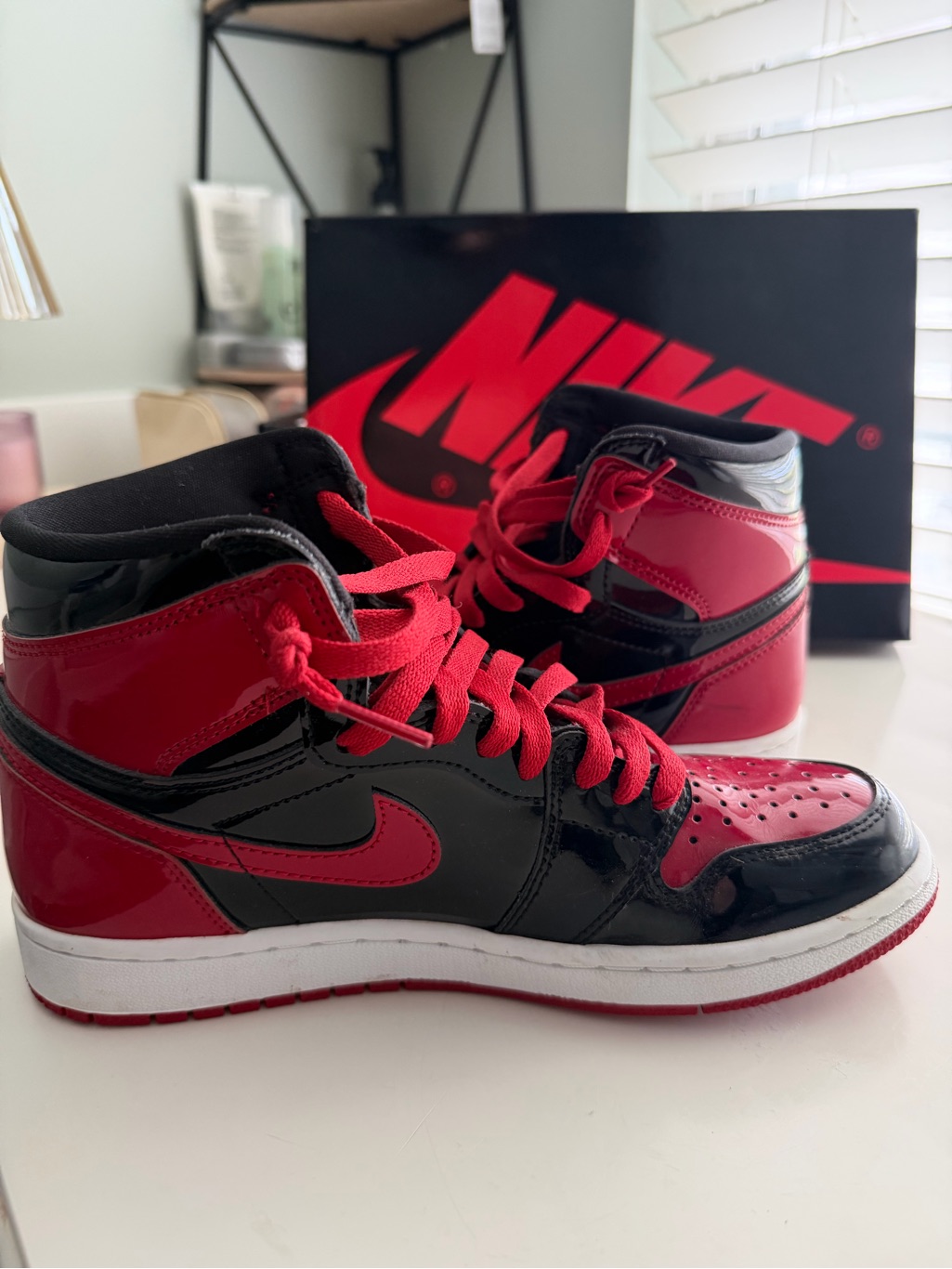 Nike Air Jordan 1 High Patent Leather - Black/Red
